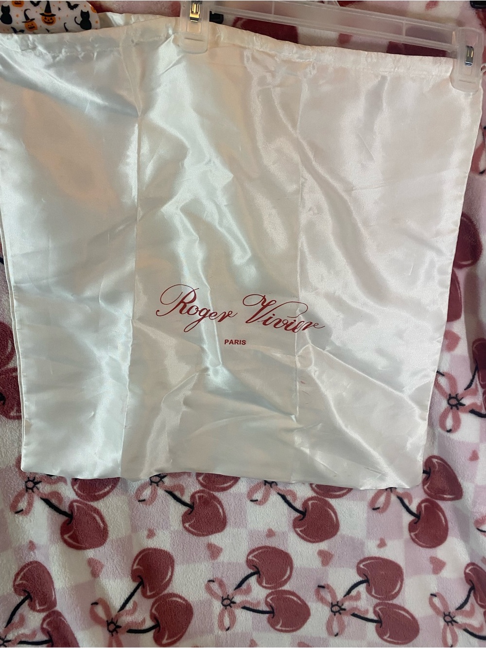 Roger Vivier White Satin Dust Bag with Red Logo